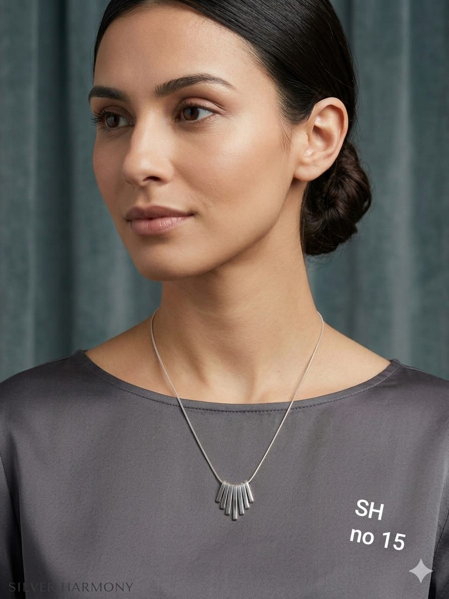 Silver chain pendant